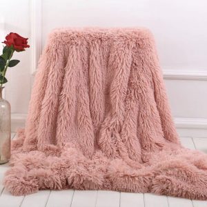 Tecnologias inovadoras na produção de tecido de lã de coral Innovative Technologies In Coral Fleece Fabric Production